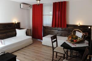 Hotel Simona Complex