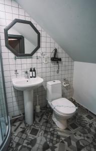 Rooftop Grey Apartment at Rustaveli Avenue