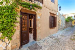 Superior One-Bedroom Apartment (2 Adults) room in Muses-Old Town