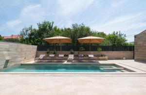 Luxury Villa Salt & Stone with spa area in Nin