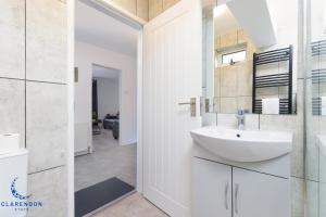 3BR Home with Driveway Leamington Spa Town Centre