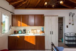 Villa Needas - Eros Loft with Infinity Pool