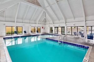 Summer House 204B