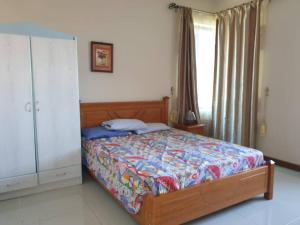 Heaven Heights - Fully Furnished Air Con Apartment