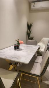 شقة رائعة غرفة وصالة vip - وصول ذاتي