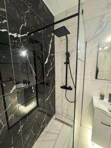 Spacious 1 bedroom flat in Foinikoudes!