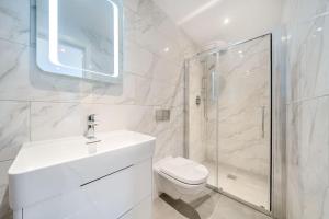 Amazing 3 Bedroom Flat in the Heart of Wimbledon