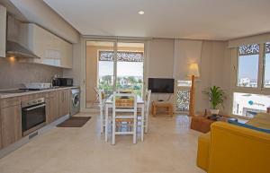 Ollystays Mangroovy 1 BR Beach and Pool Free access