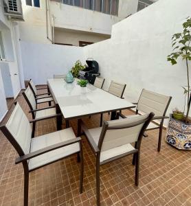 UIM Mediterraneo PB Miguel Hernandez Wifi - 3hvězdičkové hotely ve městě Puerto de Sagunto