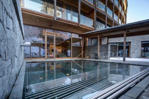 Luxus-Mountain-Suite Rocca Bella mit Dampfbad & saisonalem Aussen-Pool
