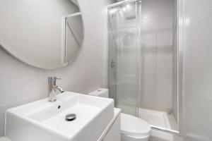 WHome City Oasis Extravaganza: Lisbons Supreme Retreat