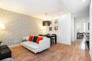 WHome City Oasis Extravaganza: Lisbons Supreme Retreat