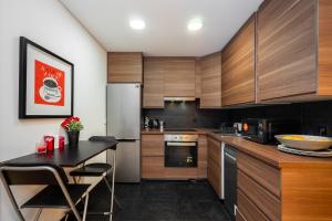 WHome City Oasis Extravaganza: Lisbons Supreme Retreat