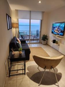 Costanera Vista Edificio Alarif Trench