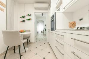 Rismondo 89 - 90m Piazza Roma