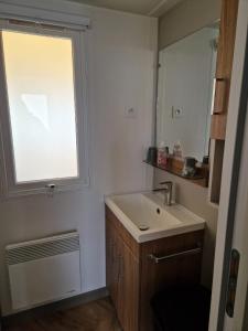 Campings mobil home 441 : photos des chambres