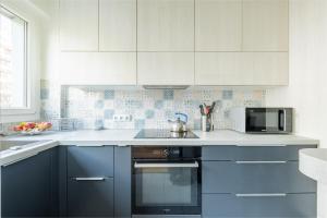 Veeve - Auteuil Adagio