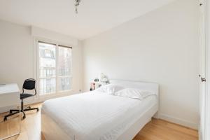 Veeve - Auteuil Adagio