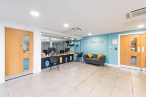 Students Only - St Davids in Swansea