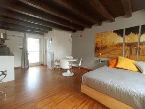 Just Here apartments - La mansarda