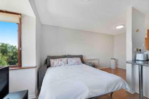 Cotton Avenue Flat Second Floor Sleeps 4