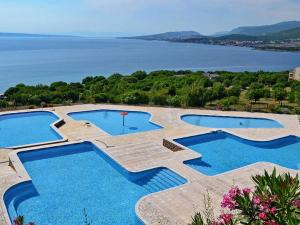 Sunset Premium Camping