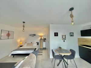 APPARTICI 2 - Spacieux studio