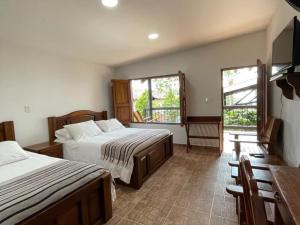 Hotel Bosques Del Saman Alcala