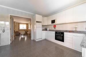 Marinhas Esposende - Moradia V4 com piscina junto à praia by House and People