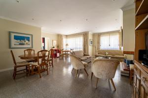 Marinhas Esposende - Moradia V4 com piscina junto à praia by House and People