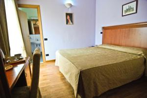 Standard Single Room room in Hotel Picchio