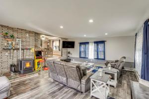 Waterfront Wallkill Duplex Home with Fire Pits!