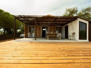 Appartements Le Mazet de l'Or - Climatisation et vue sur l'etang : photos des chambres