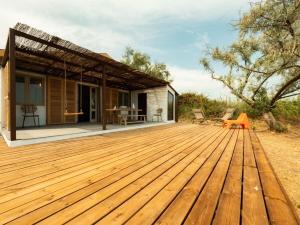 Appartements Le Mazet de l'Or - Climatisation et vue sur l'etang : photos des chambres