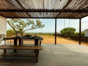 Appartements Le Mazet de l'Or - Climatisation et vue sur l'etang : photos des chambres