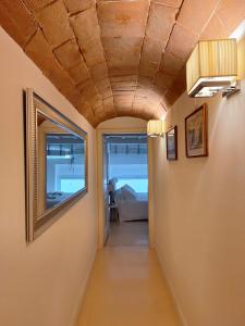 Cozy & Charming Florentine Hideaway