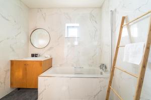 Espírito Santo - T4 apartamento familiar - Braga