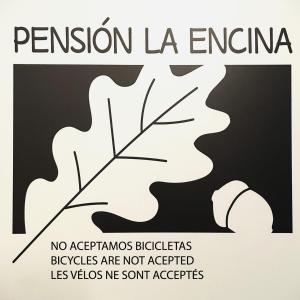 Pensión La Encina