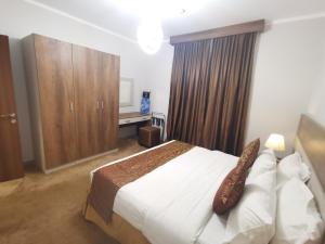 بيوت أدار - Adar Homes