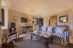 Borgo di Camporsevoli