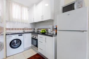 Two bedrooms apartment in Parque Santiago 2