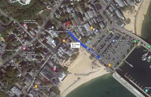 Cozy Retreat on Commercial Street for 2