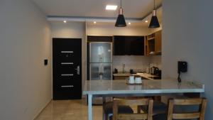 Alquier Temporario Corrientes Capital Para 2 adultos y 2 niños o 3 adultos