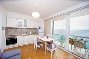 Apartments AriaSana-5m from the beach