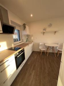 RK Apartment Holzova