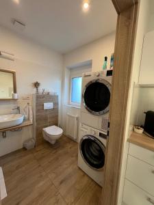 RK Apartment Holzova