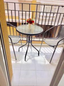 Sunny Studio by the Beach