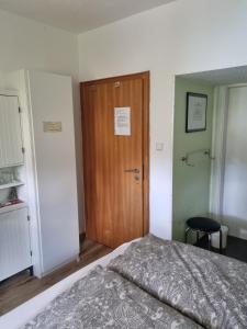 B&B DRESSINGS TRAUMGARTEN