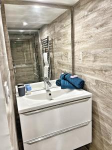Appartements Mas Olive - Ollioules Piscine : photos des chambres