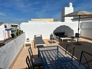 ESTUDIO CON TERRAZA CHILL